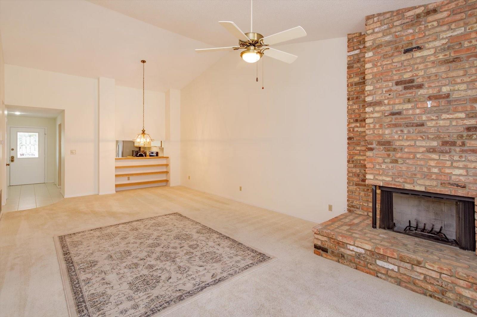 1055 Kensington Park Dr #711 Property Photo 12