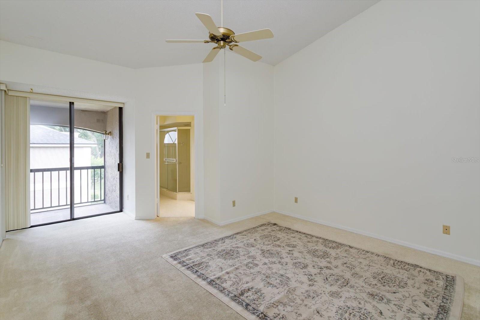 1055 Kensington Park Dr #711 Property Photo 13
