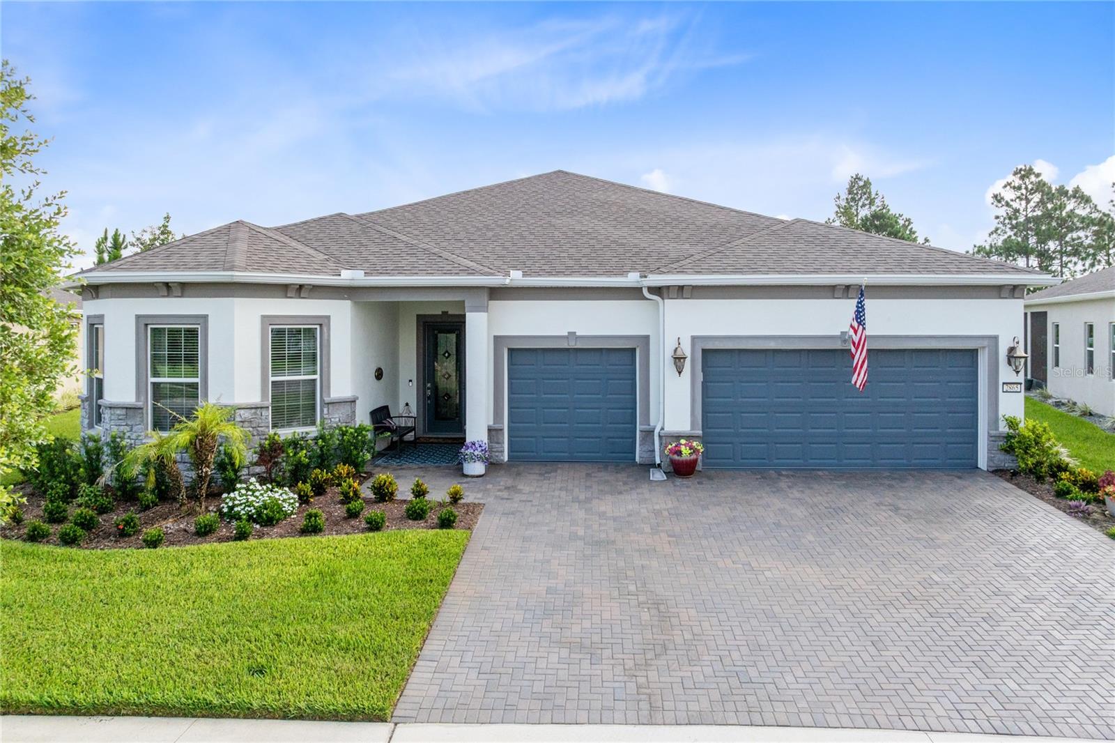 2865 CHERRY BLOSSOM LOOP Property Photo 1