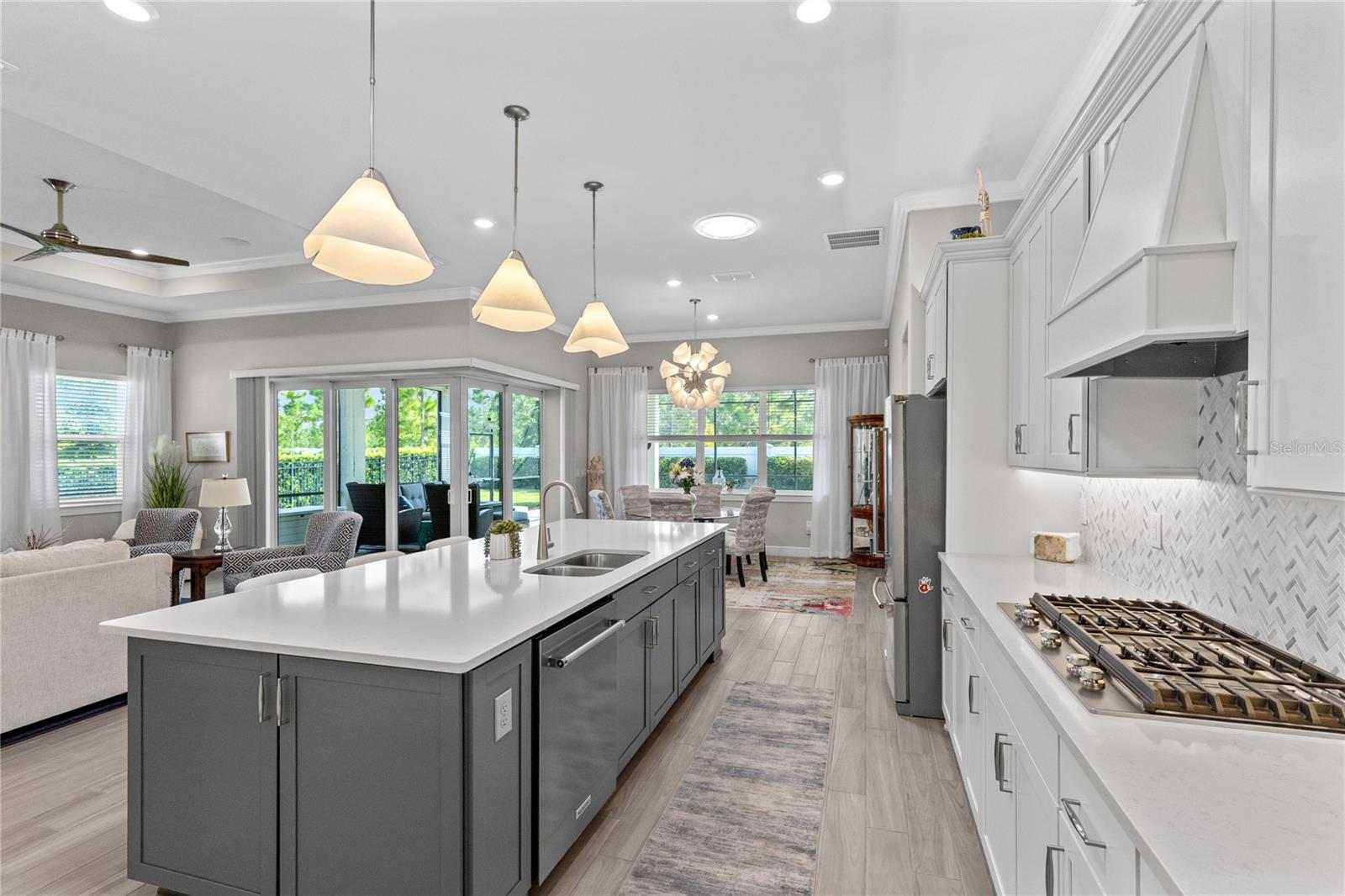 2865 Cherry Blossom Loop Property Photo 7