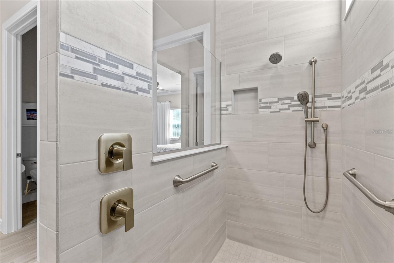 2865 Cherry Blossom Loop Property Photo 21