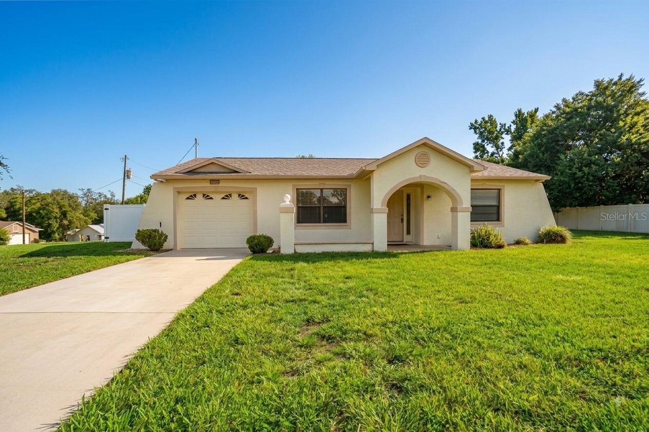 11077 LIGHTWOOD ST Property Photo 1