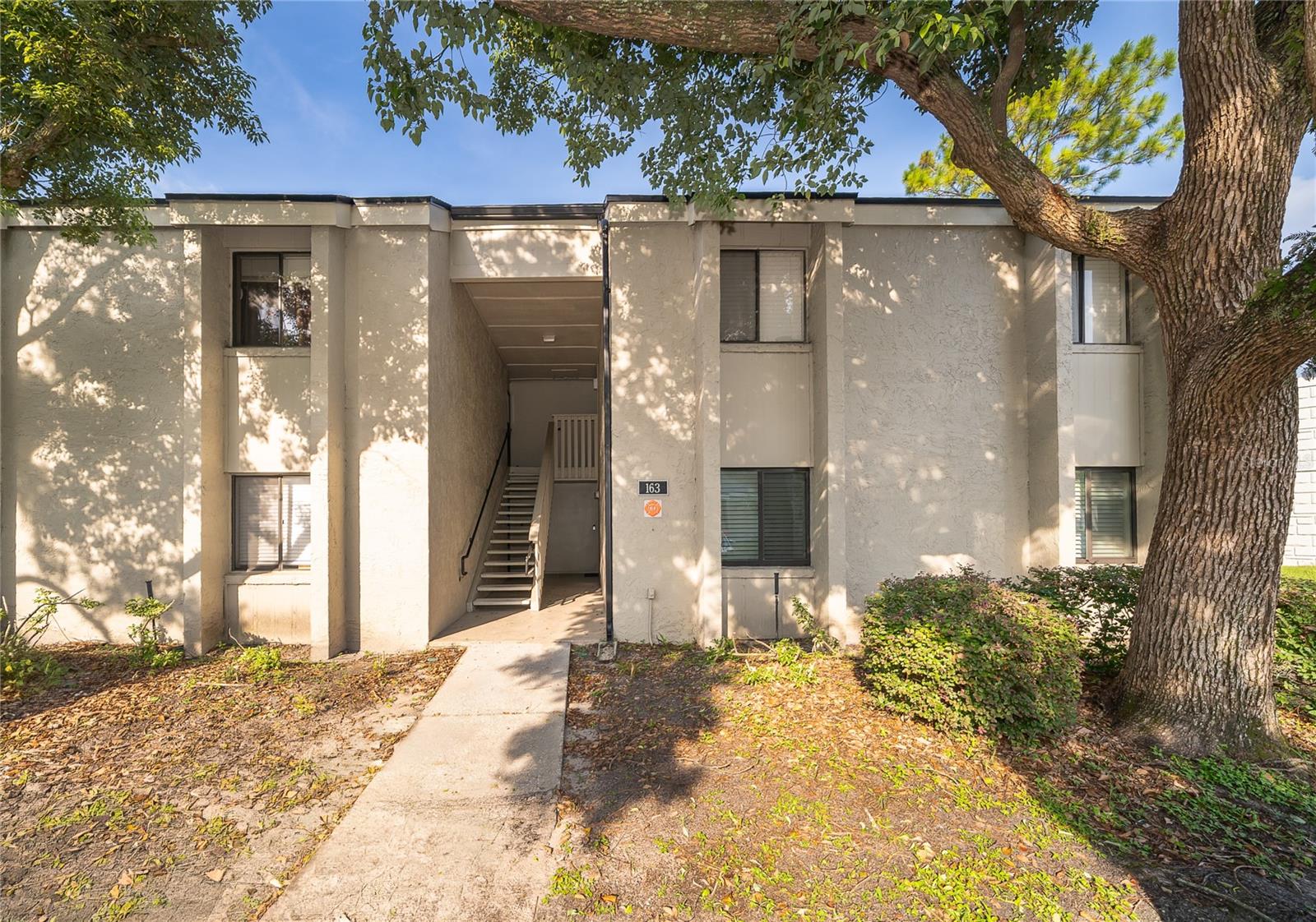 163 Springwood Cir #b Property Photo 1