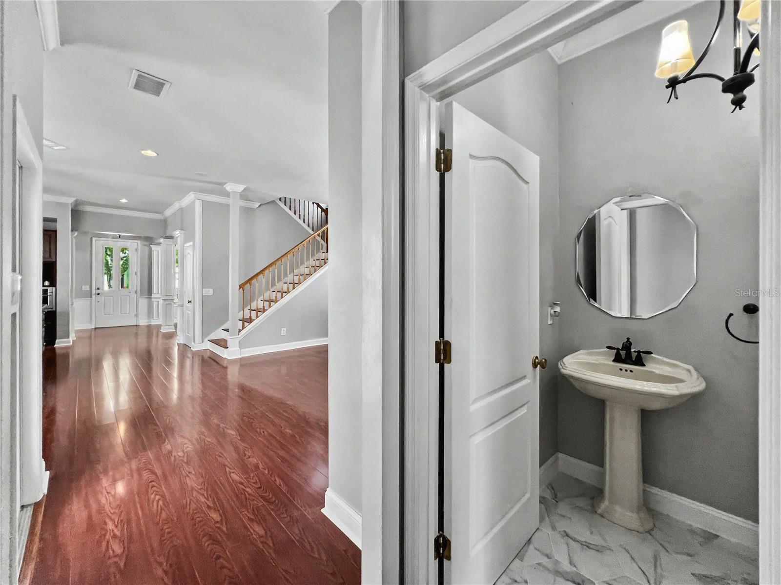 205 N Village St Property Photo 21