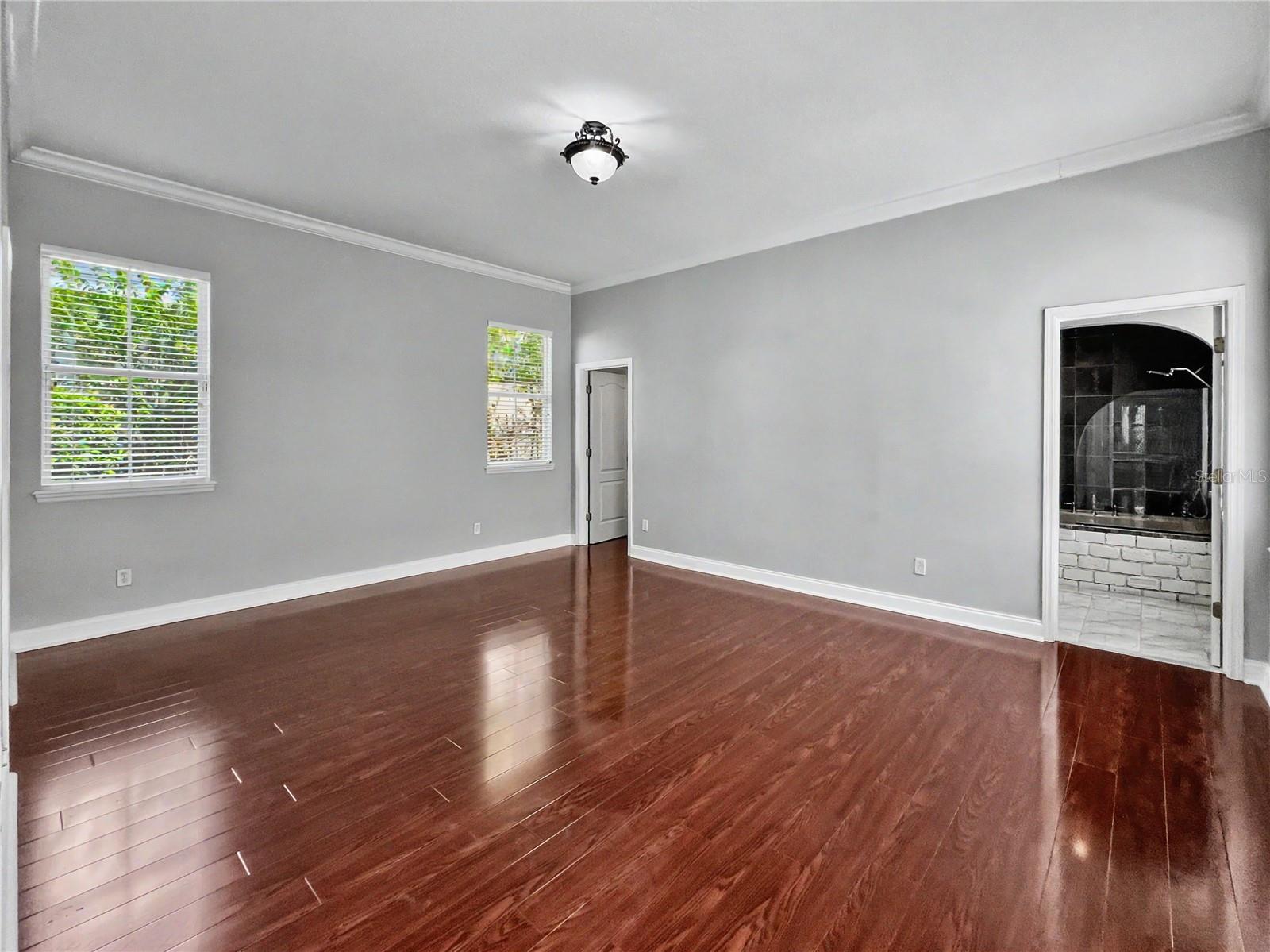 205 N Village St Property Photo 26