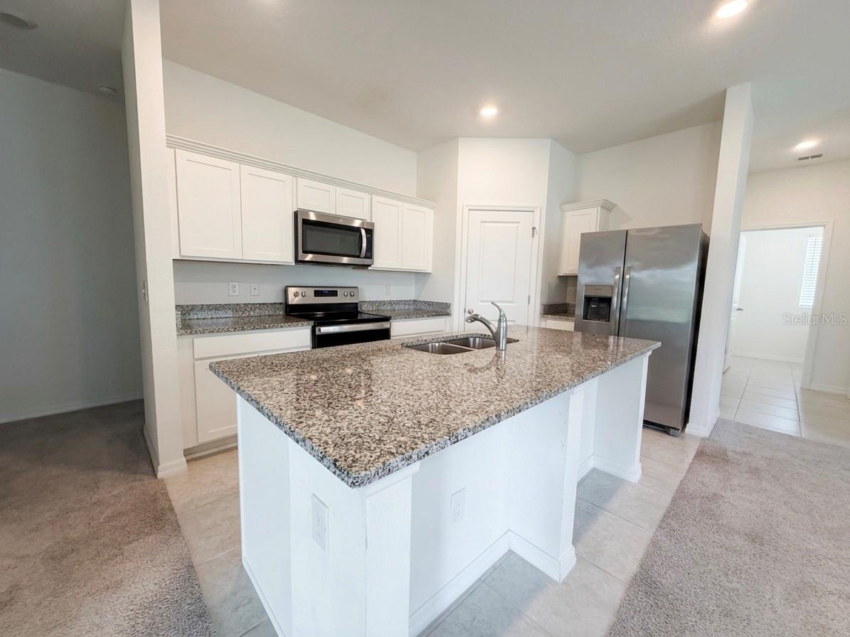 5853 Bullock Pl Property Photo 3