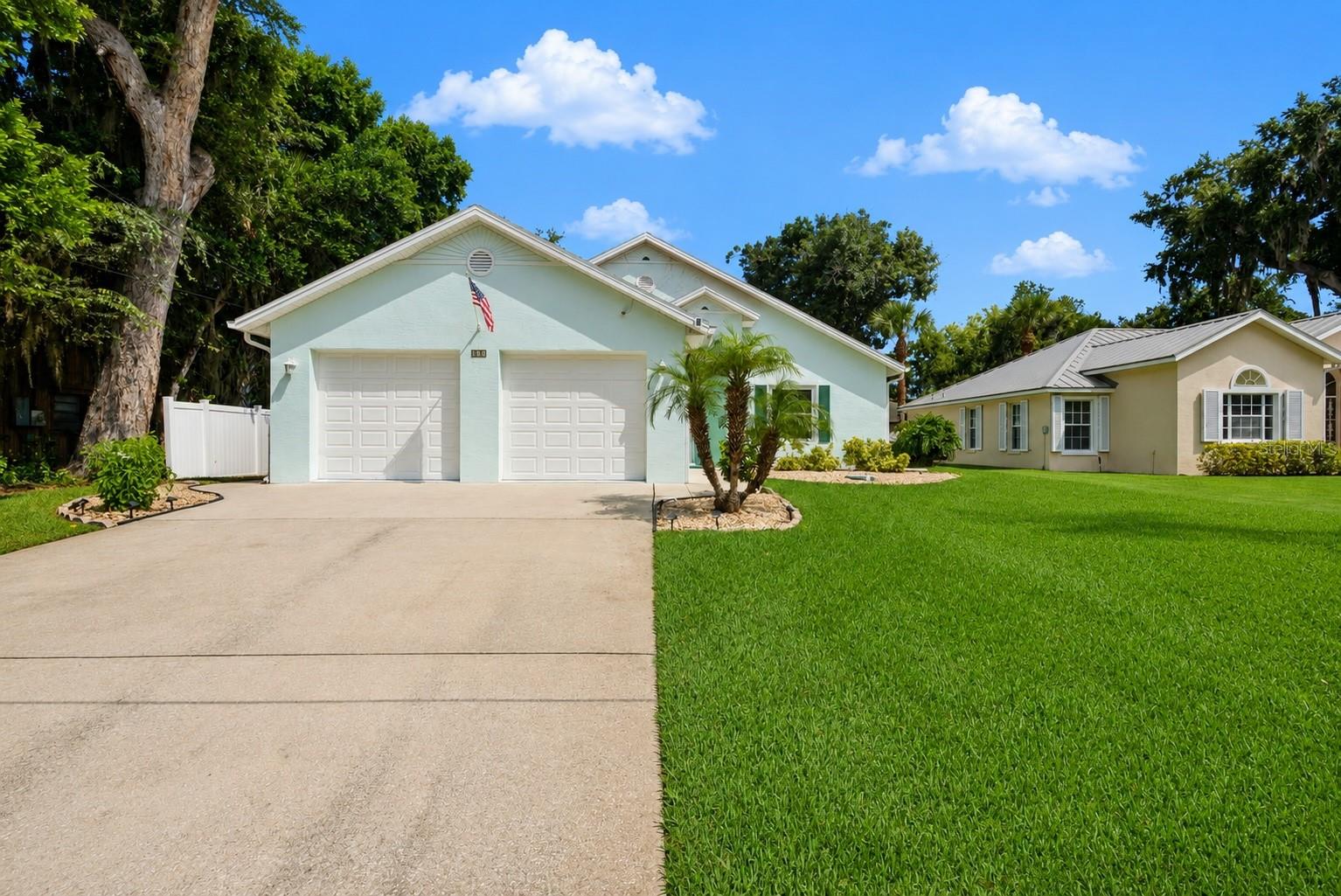 173 FLAMINGO RD Property Photo 1