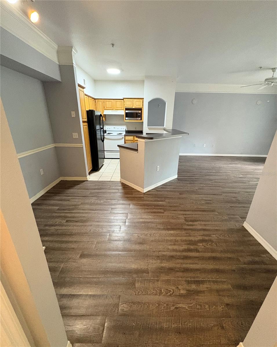 6412 Queens Borough Ave #207 Property Photo 5
