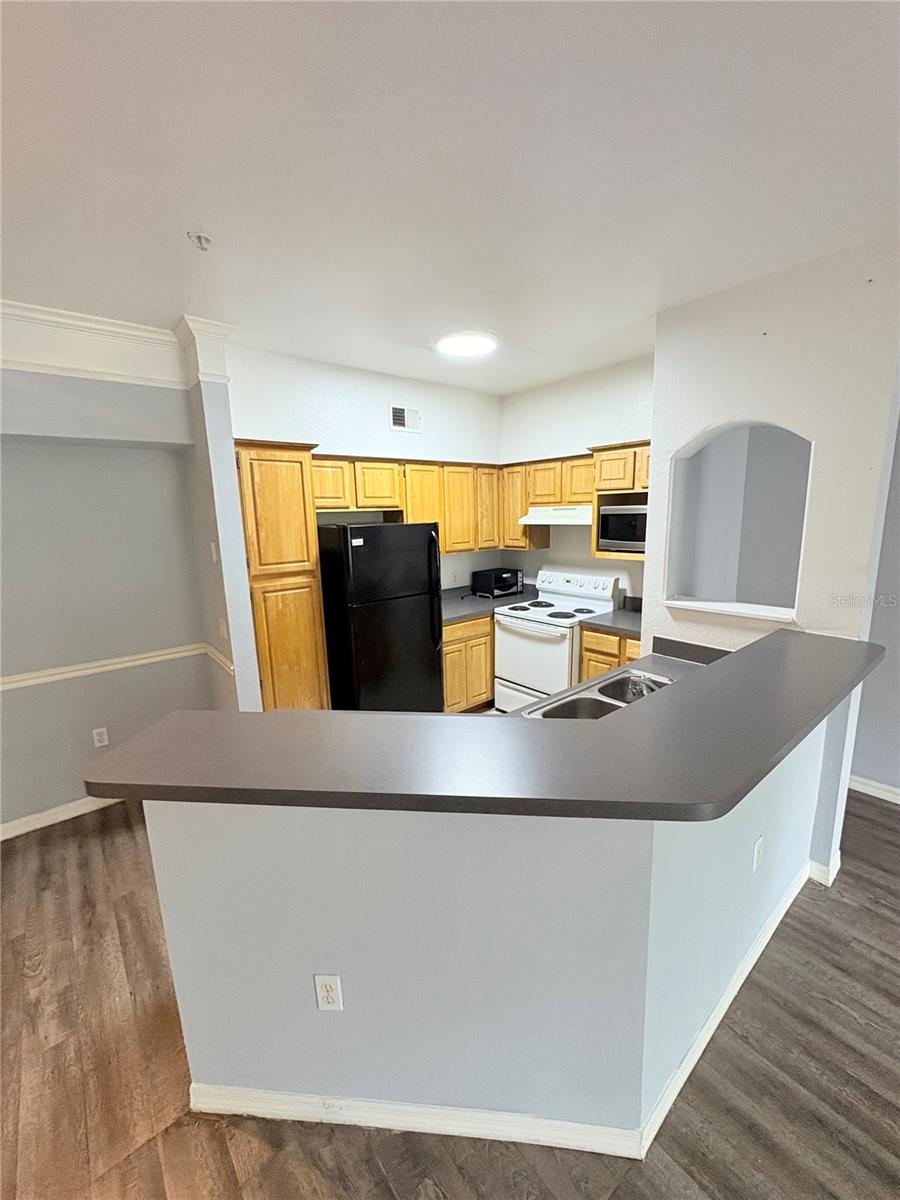 6412 Queens Borough Ave #207 Property Photo 8