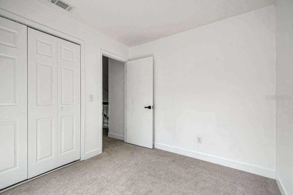 401 Woodview Dr Property Photo 47