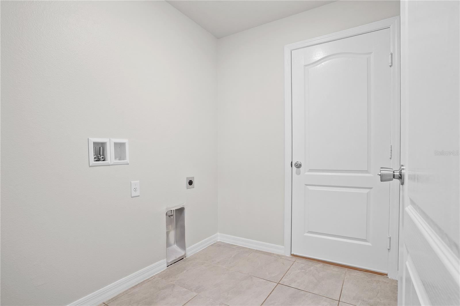 123 Violet Ct Property Photo 27