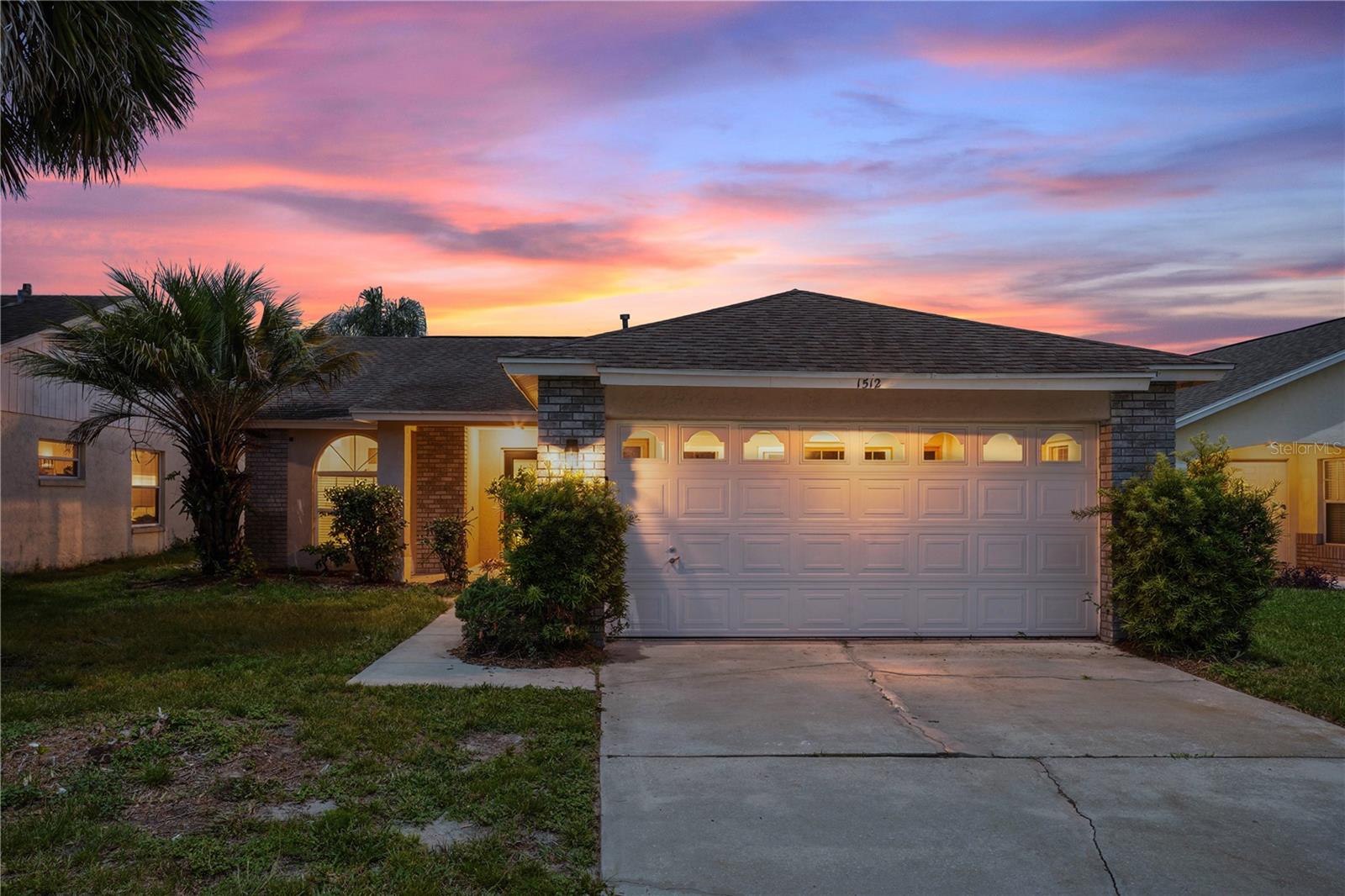 1512 OAK HILL TRL Property Photo 1