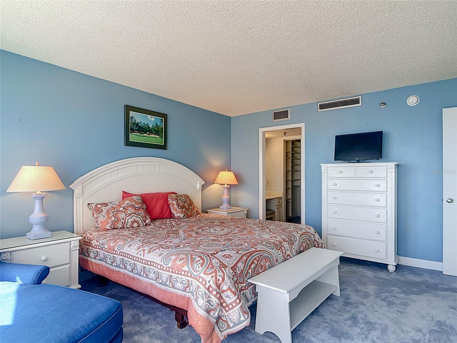 1051 Ocean Shore Blvd #304 Property Photo 10