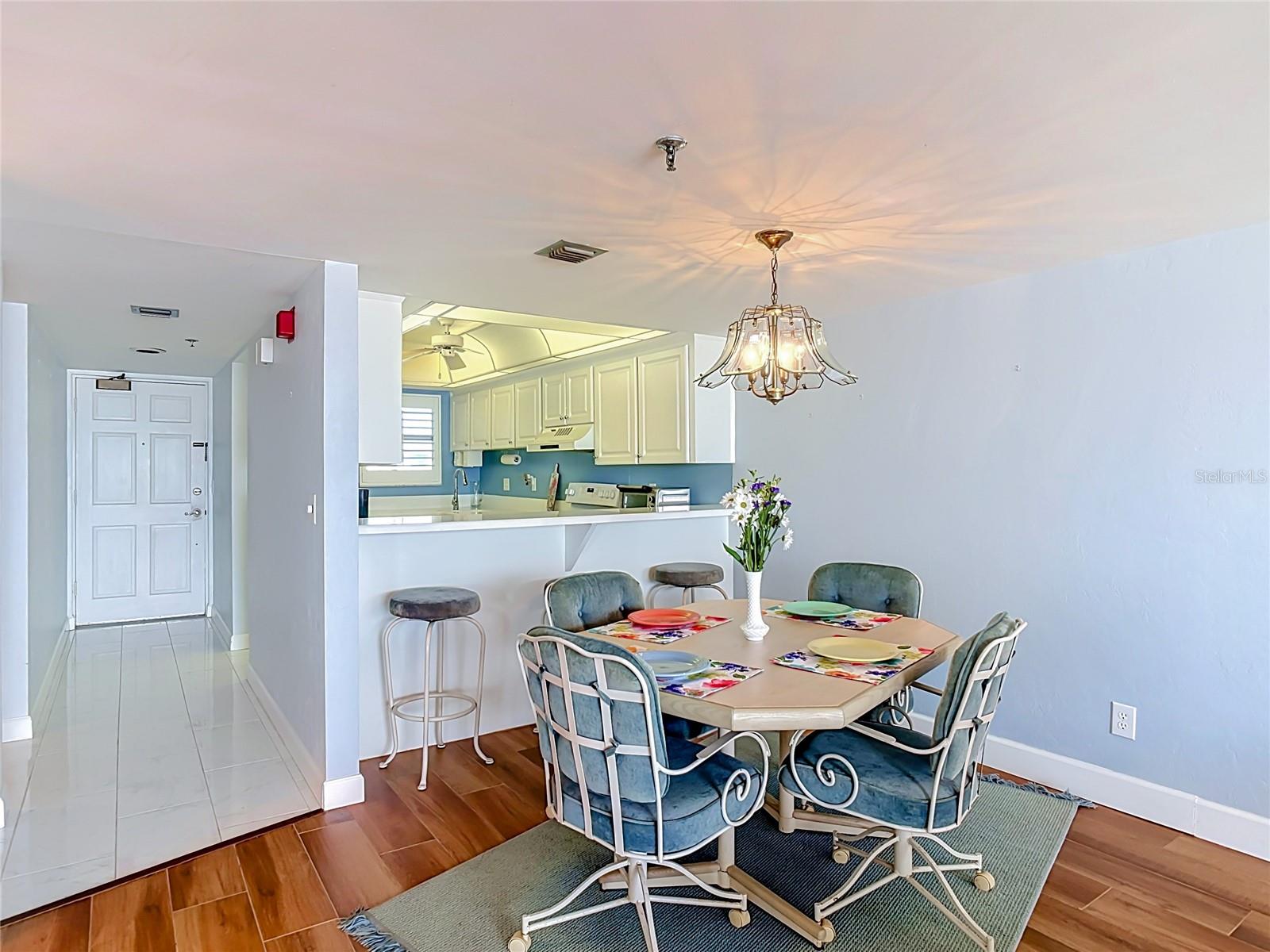 1051 Ocean Shore Blvd #304 Property Photo 16