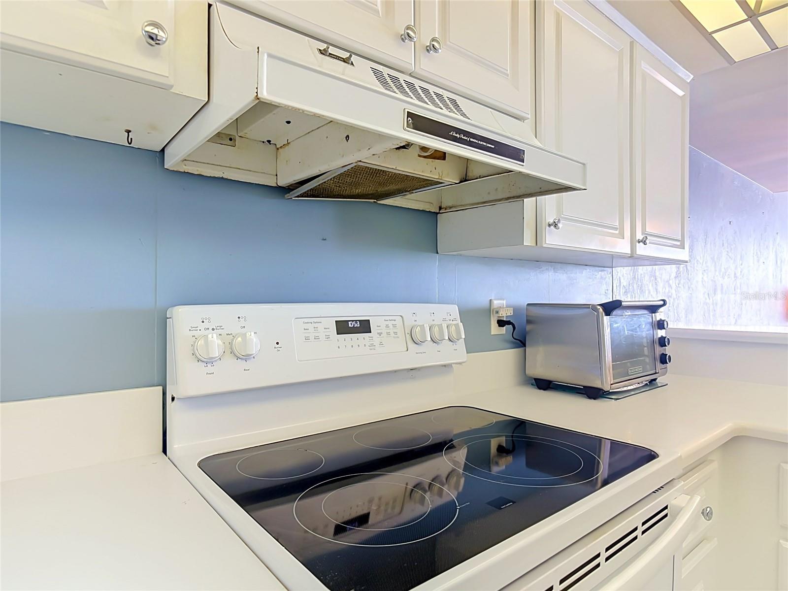 1051 Ocean Shore Blvd #304 Property Photo 36