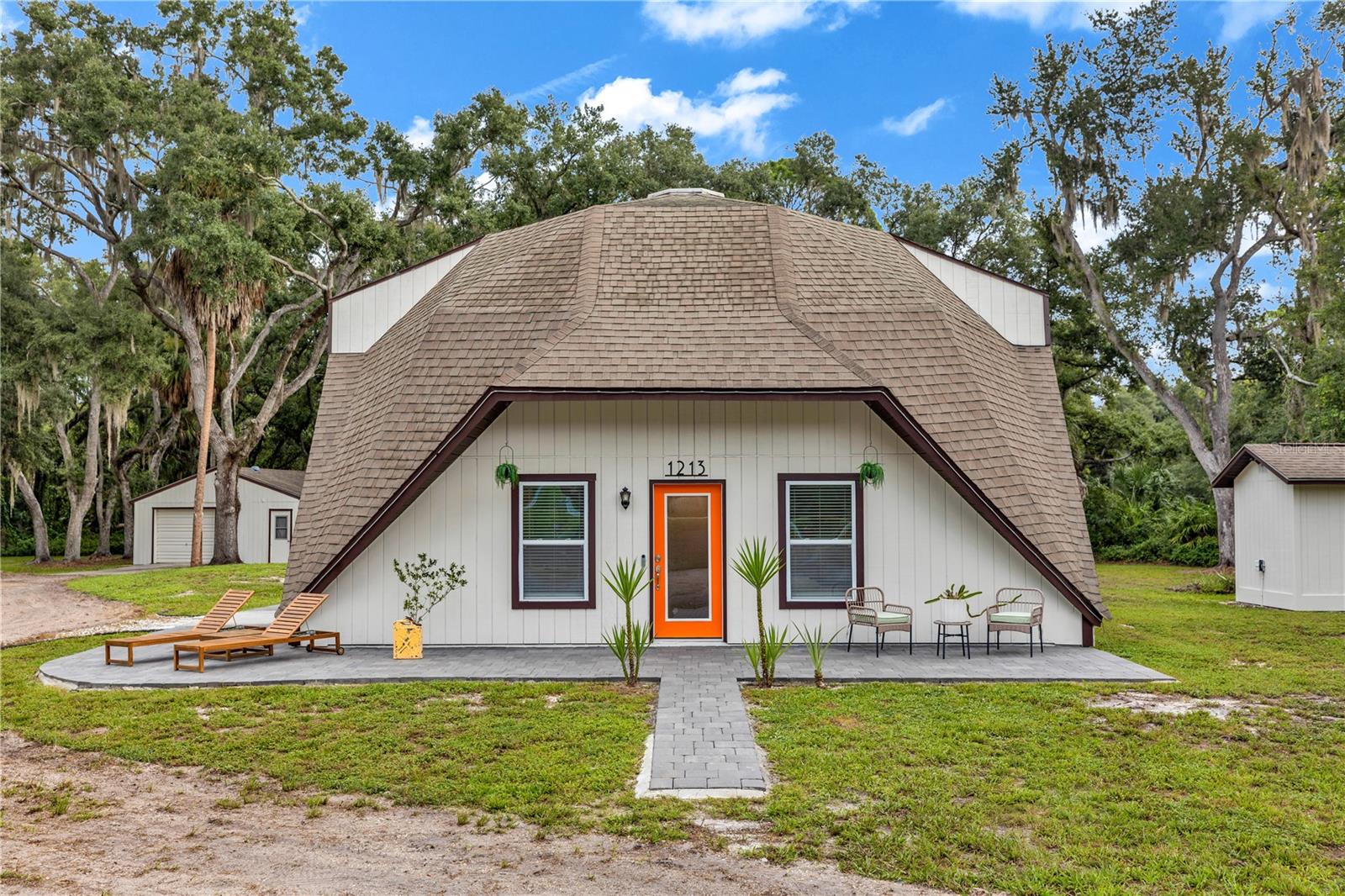 1213 Butch Cassidy Trl Property Photo 3