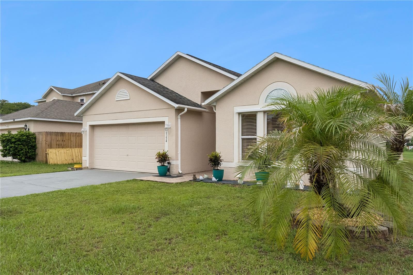 10354 Laxton St Property Photo 3