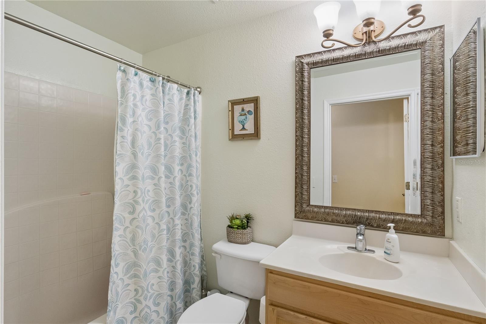 10354 Laxton St Property Photo 17