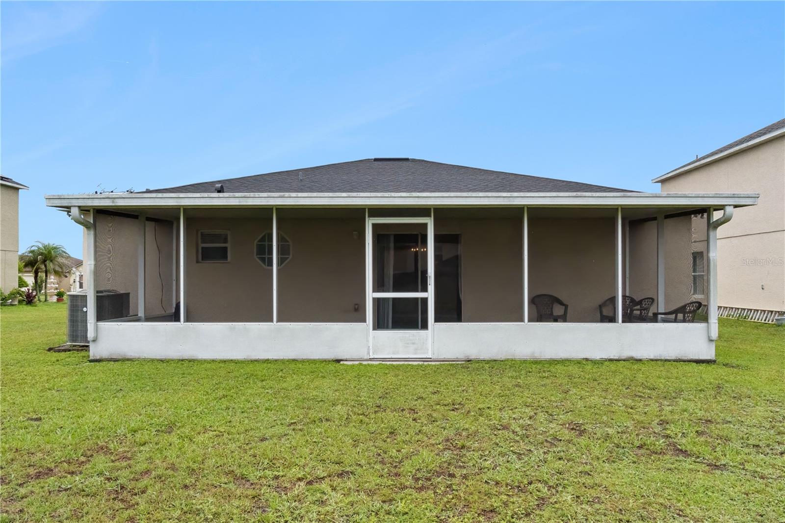 10354 Laxton St Property Photo 21