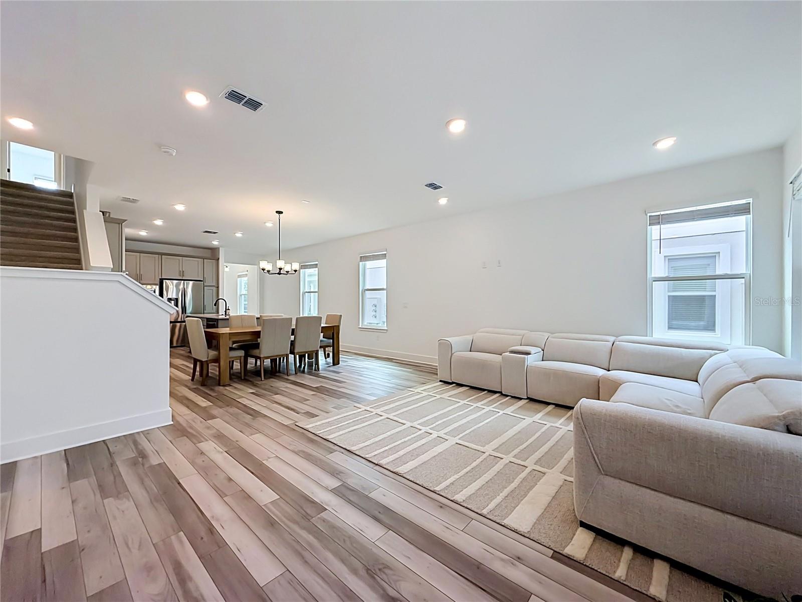 13568 Autumn Harvest Ave Property Photo 14