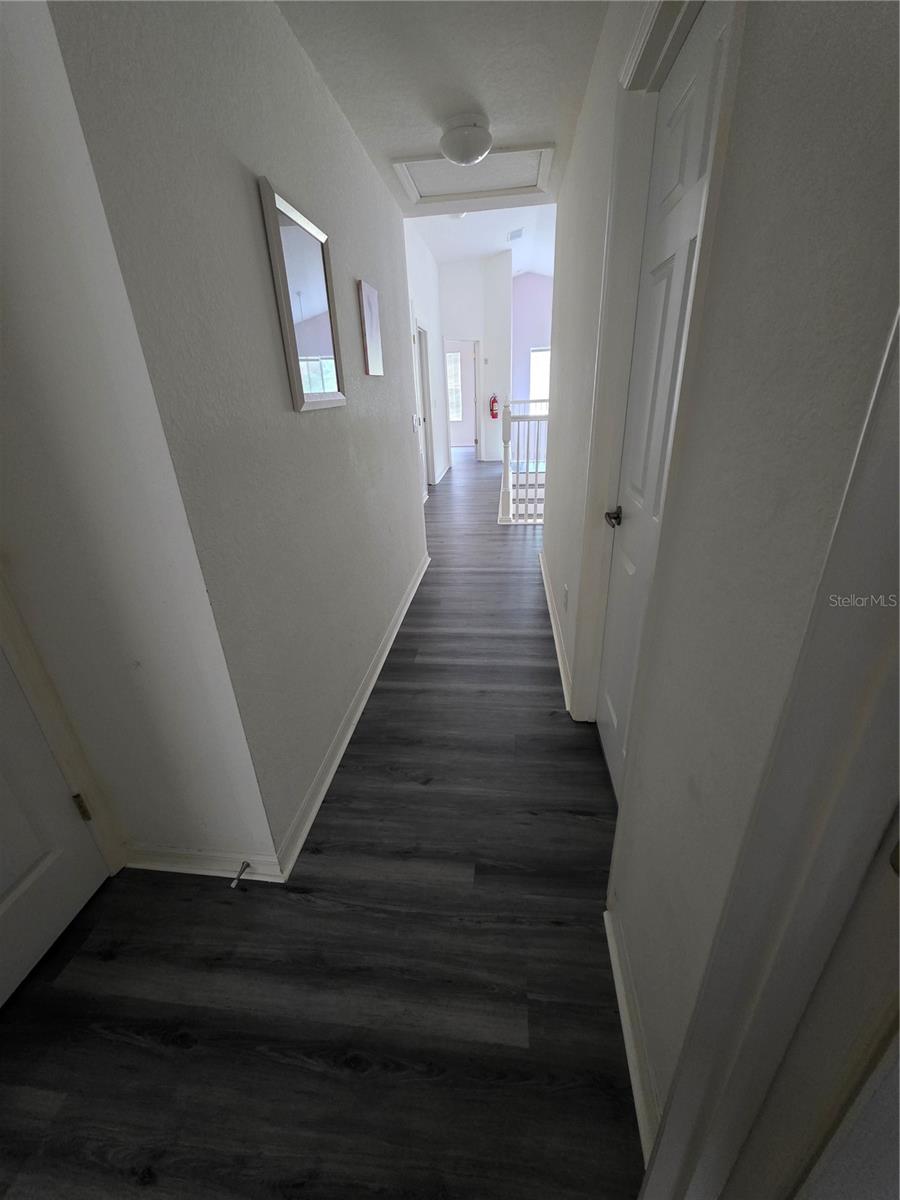 143 E Windsor Pl Property Photo 17