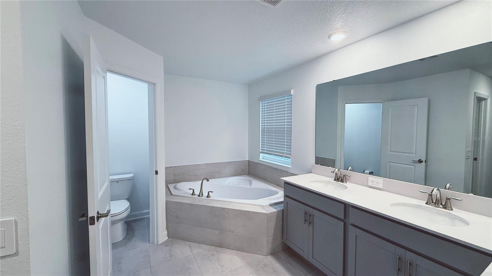 11830 Language Way Property Photo 39