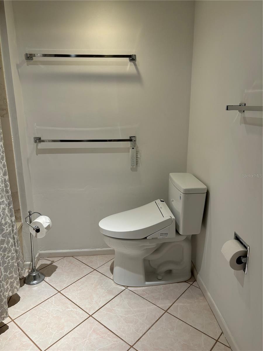 3003 S Atlantic Ave #21b4 Property Photo 19