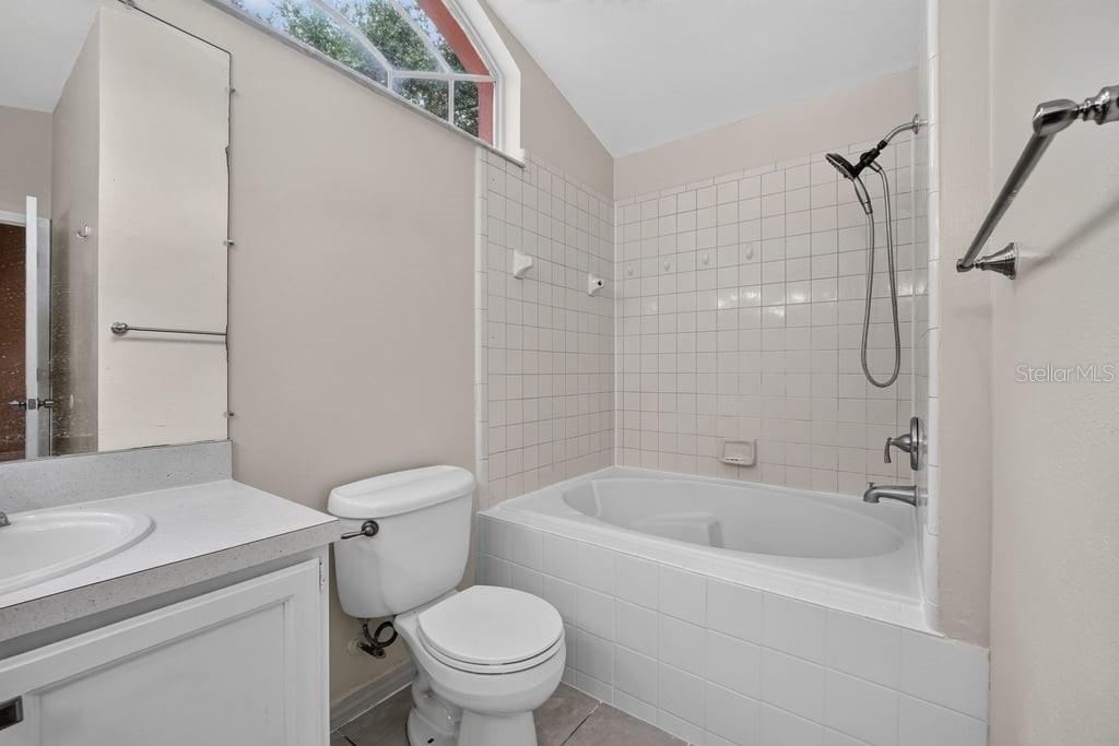 97 Abbey Hollow Dr Property Photo 16