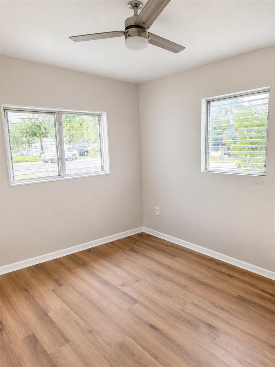 714 Governors Ave Property Photo 12