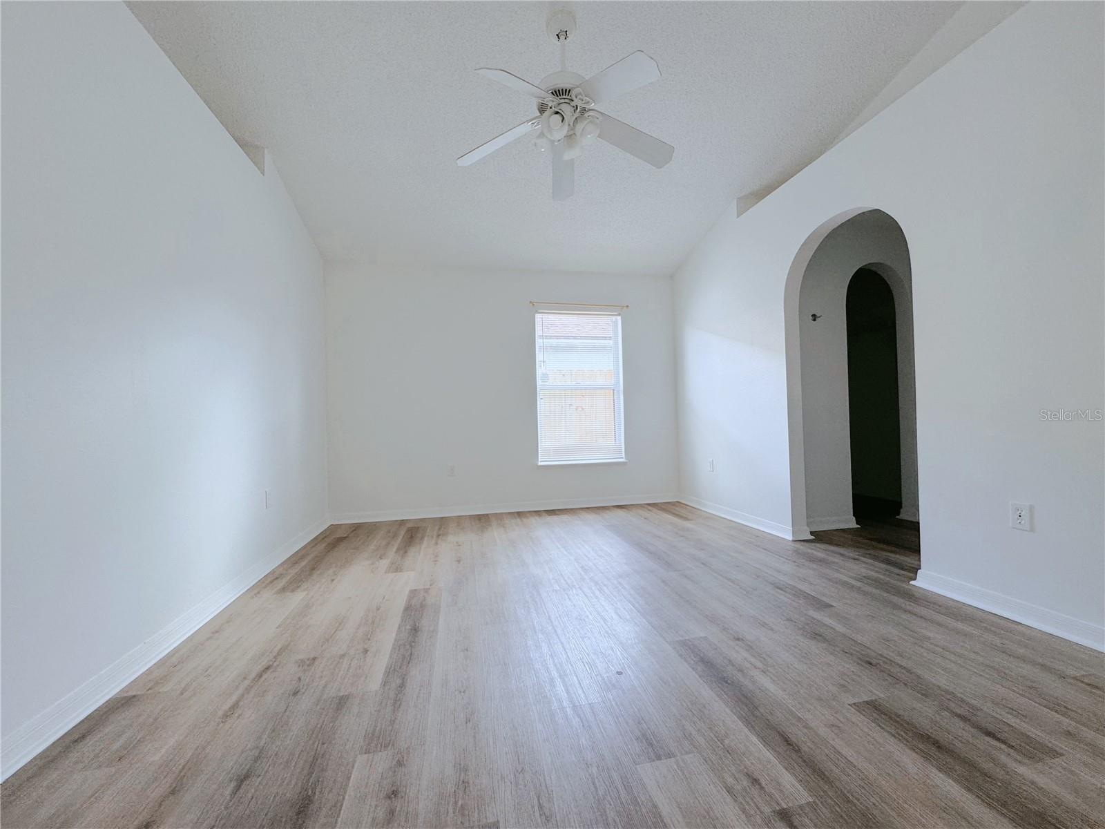 6867 Belmar Dr Property Photo 17