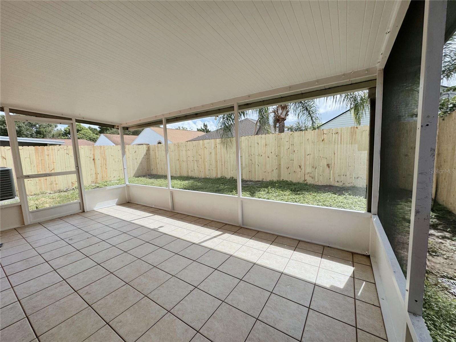 6867 Belmar Dr Property Photo 26