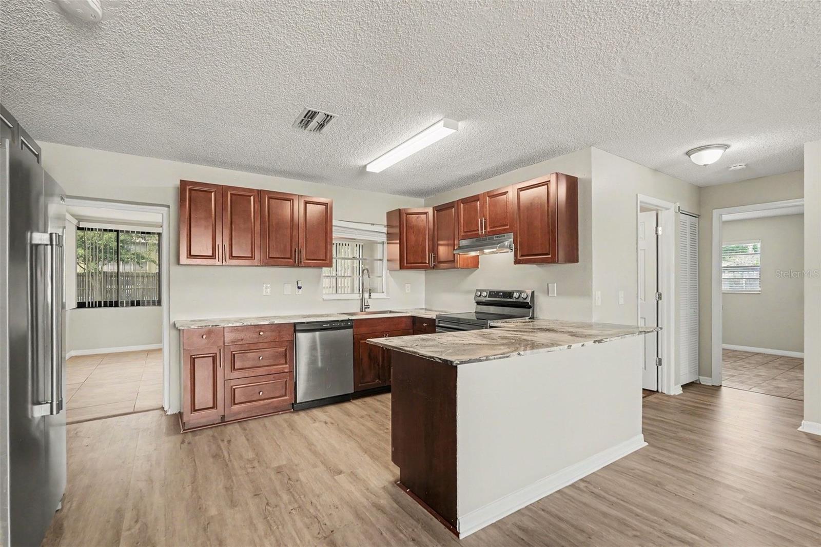 7021 Landover Blvd Property Photo 14