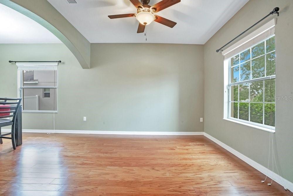 4847 Havilland Dr Property Photo 4