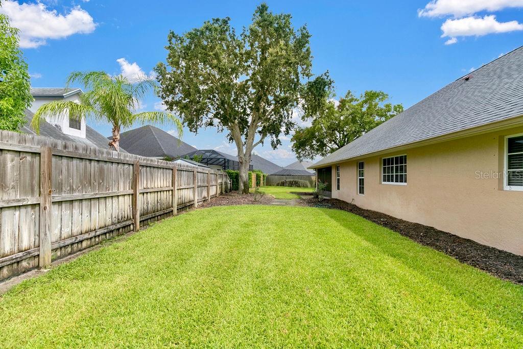 1525 Date Drive Dr Property Photo 7