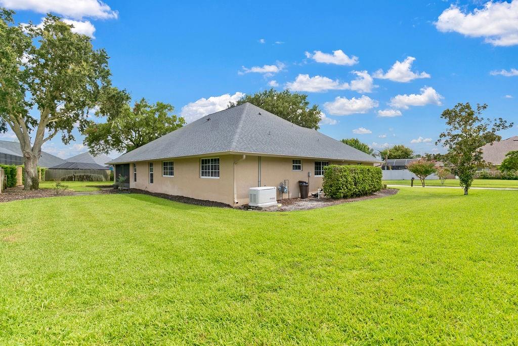 1525 Date Drive Dr Property Photo 8