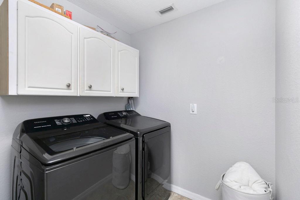 1525 Date Drive Dr Property Photo 40