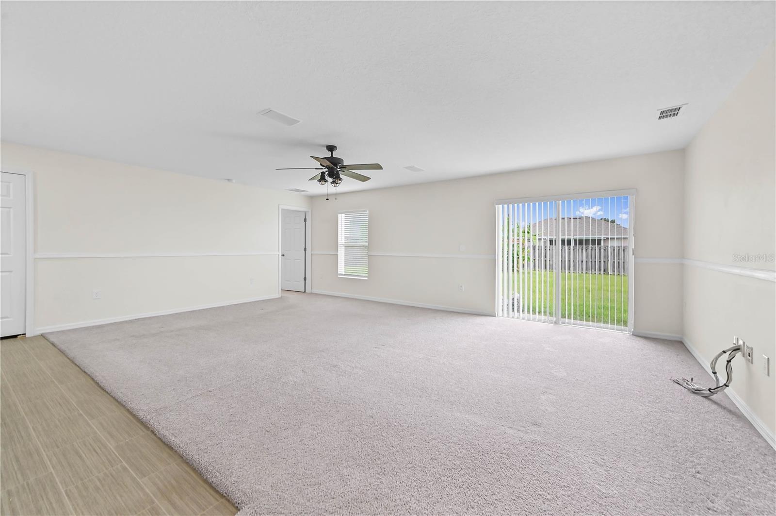 361 Sw Thornhill Dr Property Photo 4