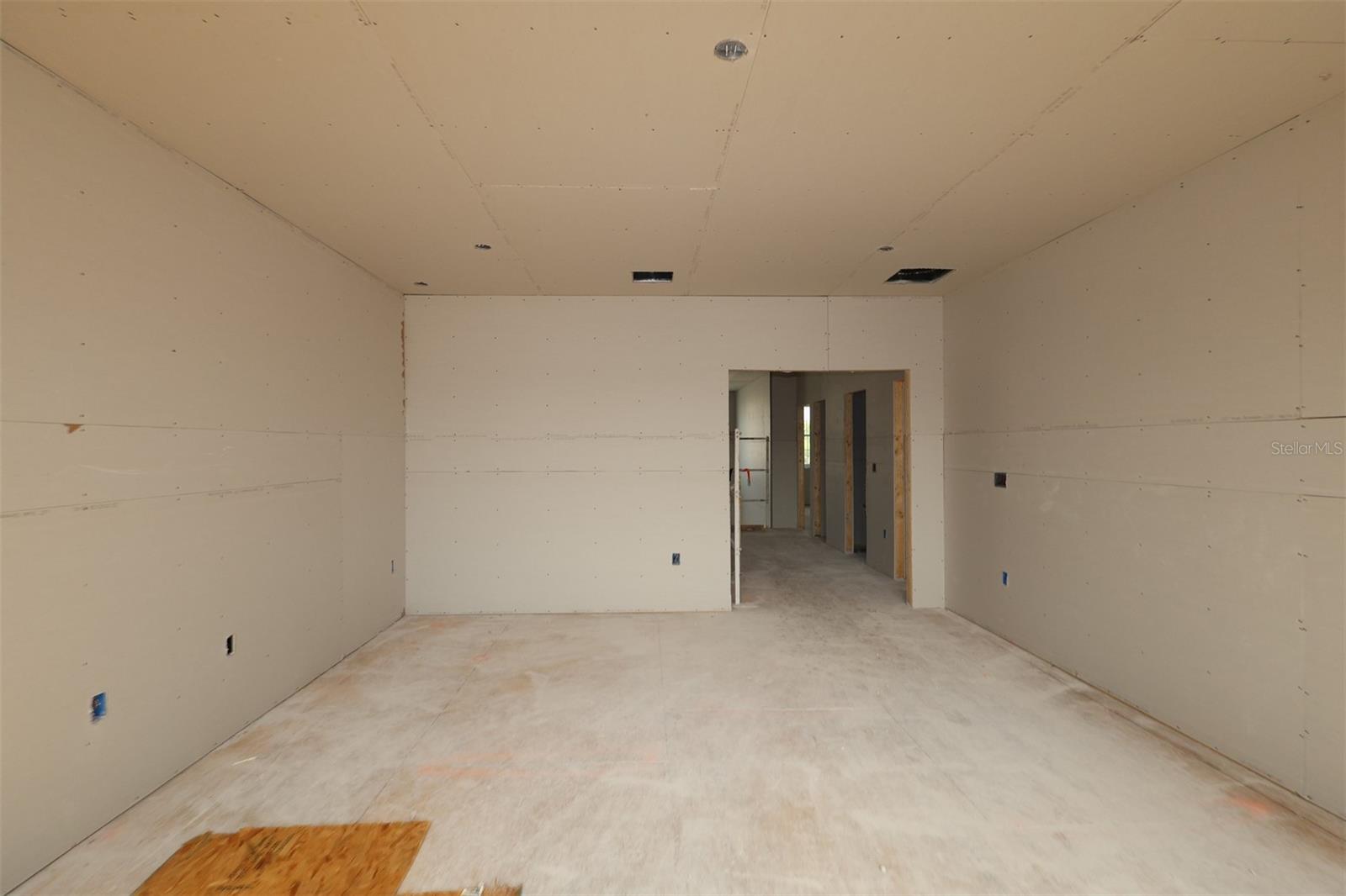 833 River Stone Trl Property Photo 7