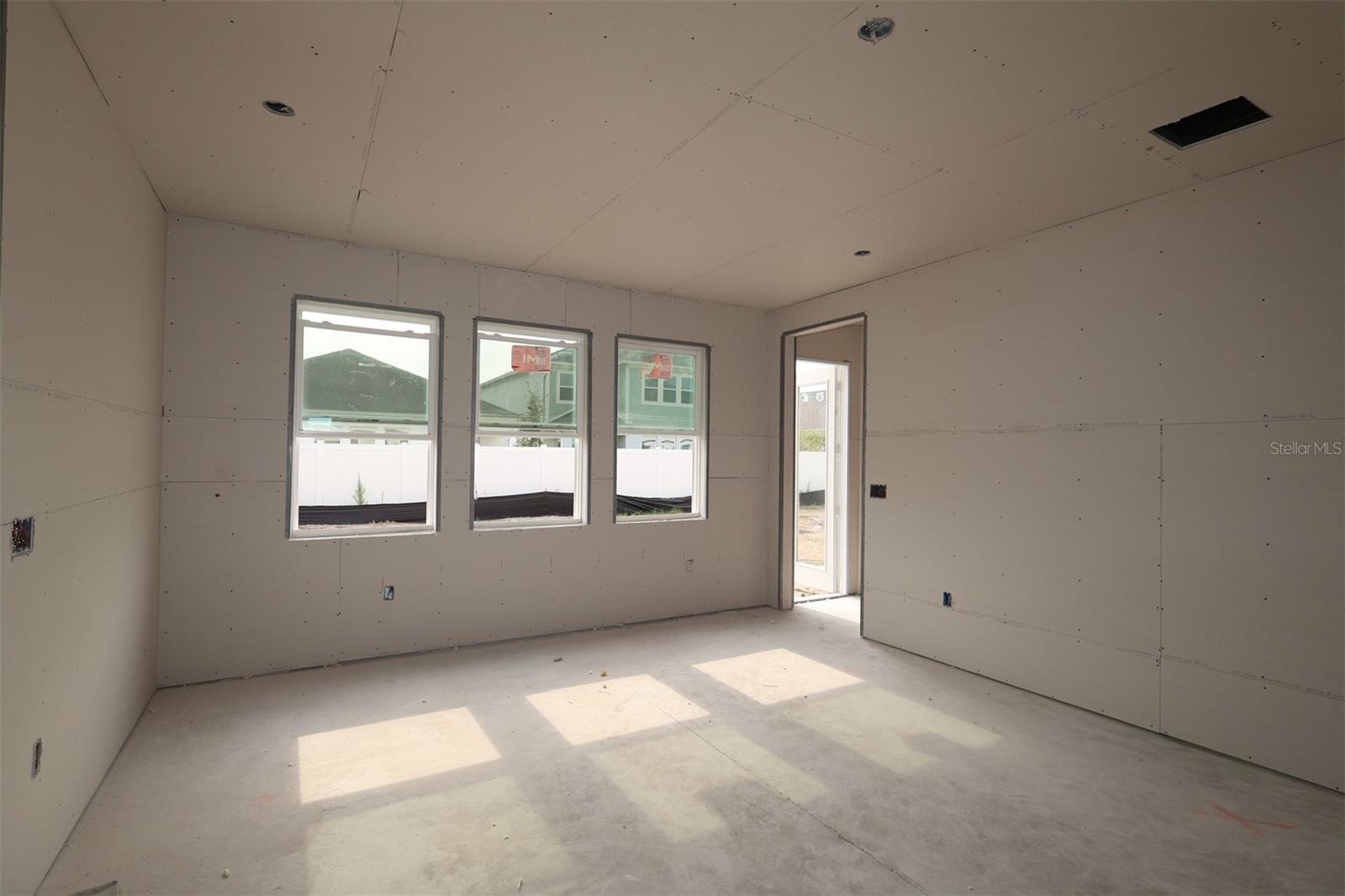 833 River Stone Trl Property Photo 9