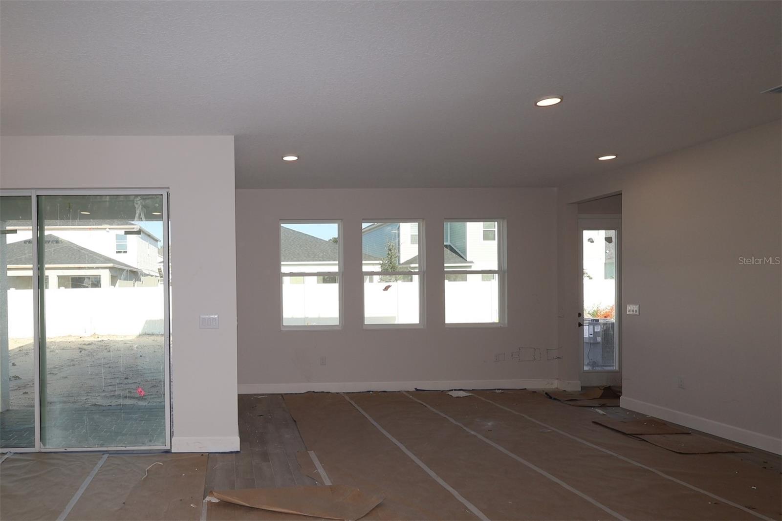 833 River Stone Trl Property Photo 12