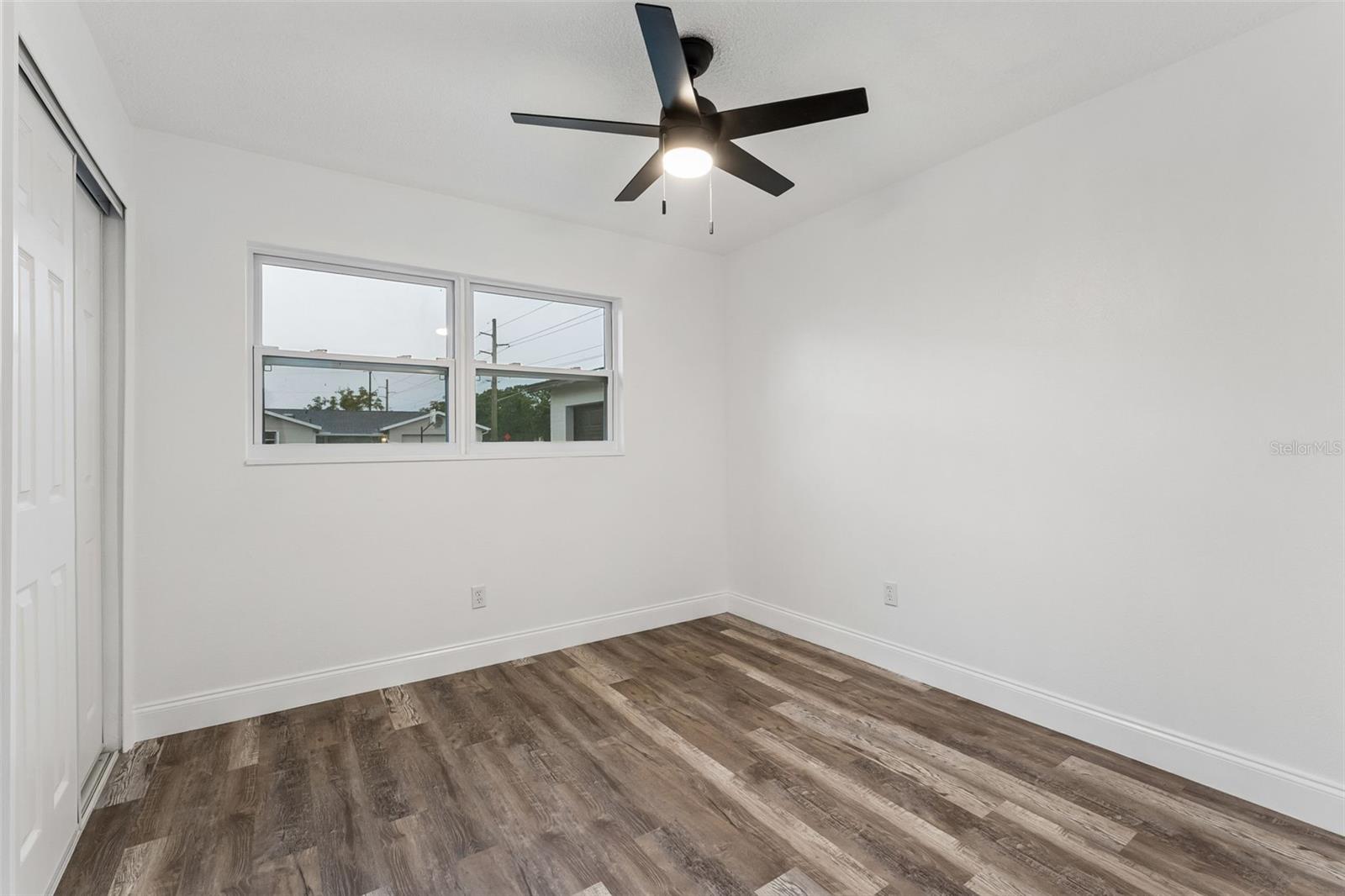 996 Sarazen Dr Property Photo 14