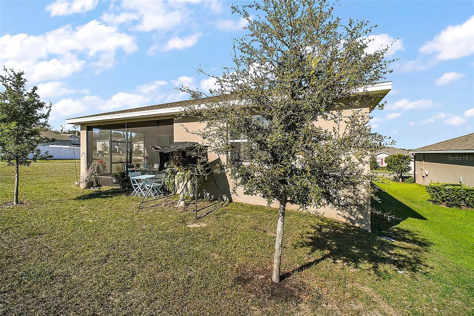 2451 Spring Breeze Dr Property Photo 27