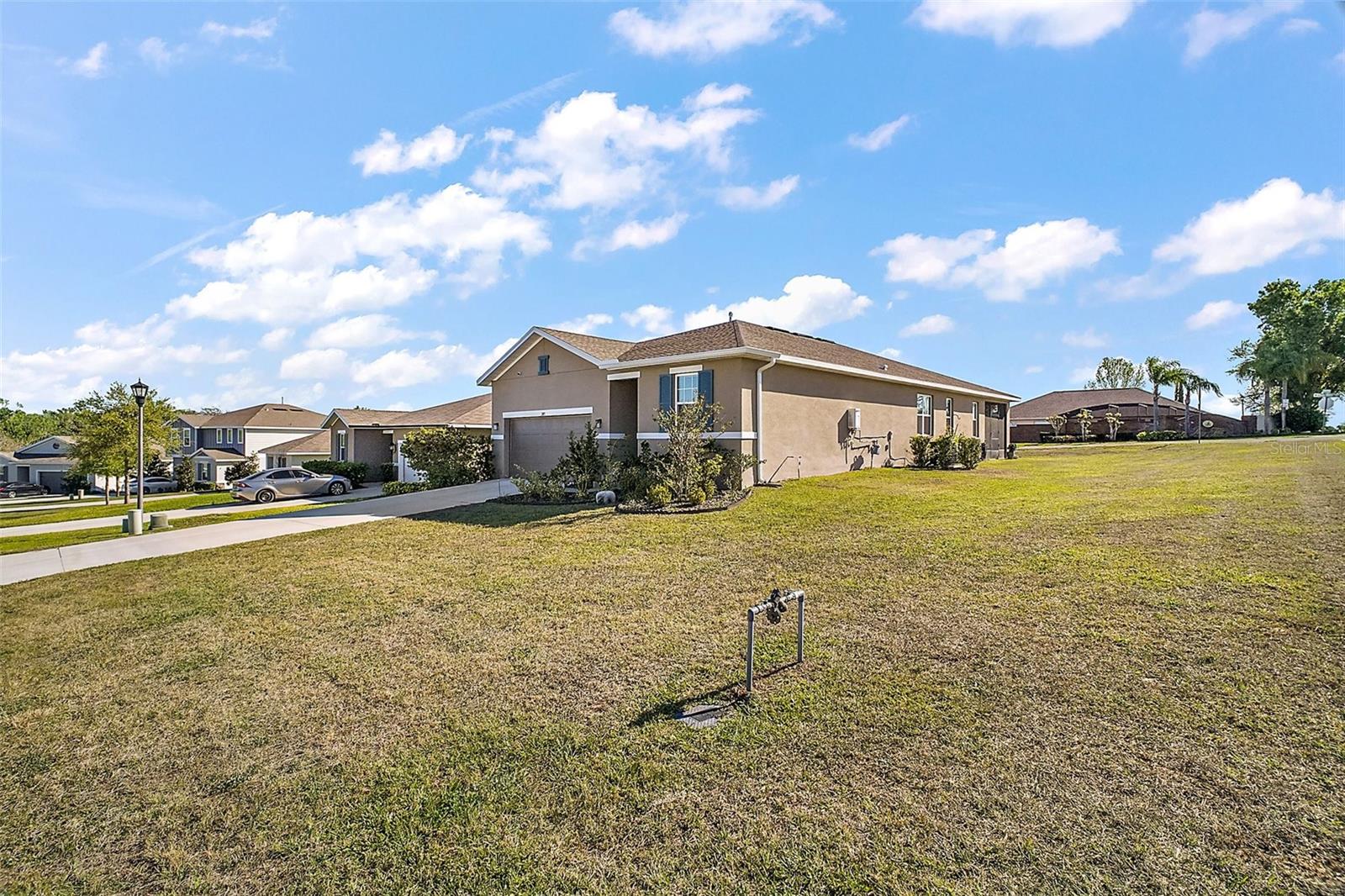 2451 Spring Breeze Dr Property Photo 30