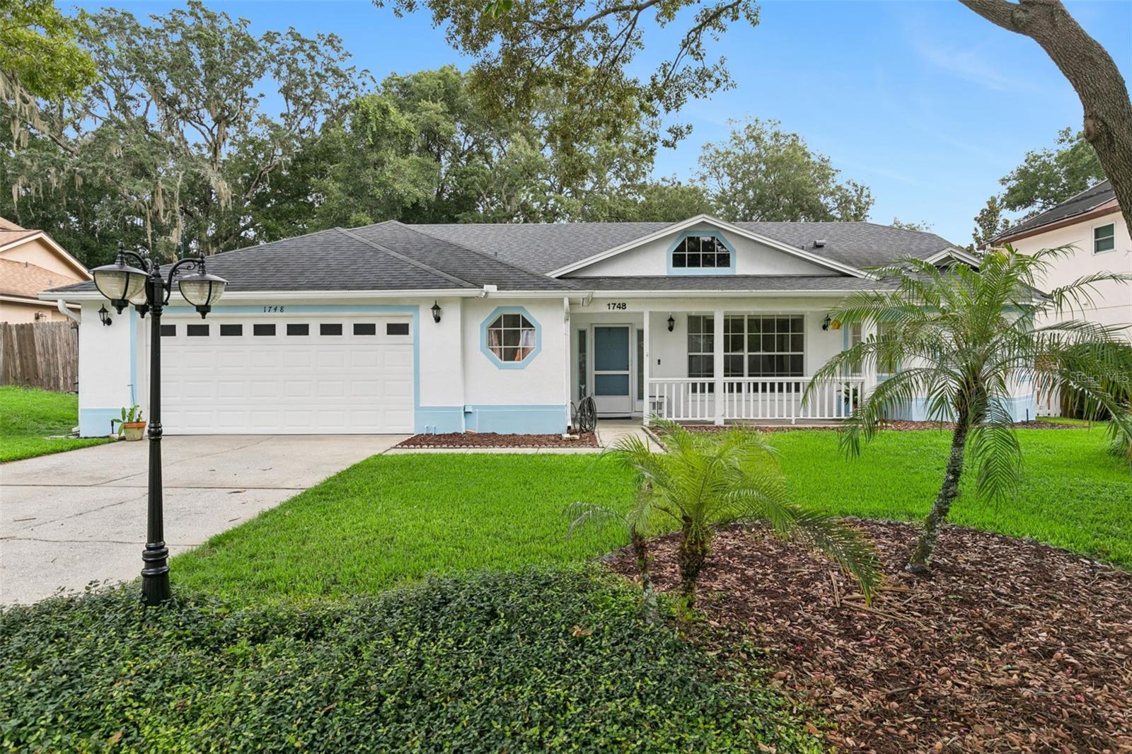 1748 Imperial Palm Dr Property Photo 1