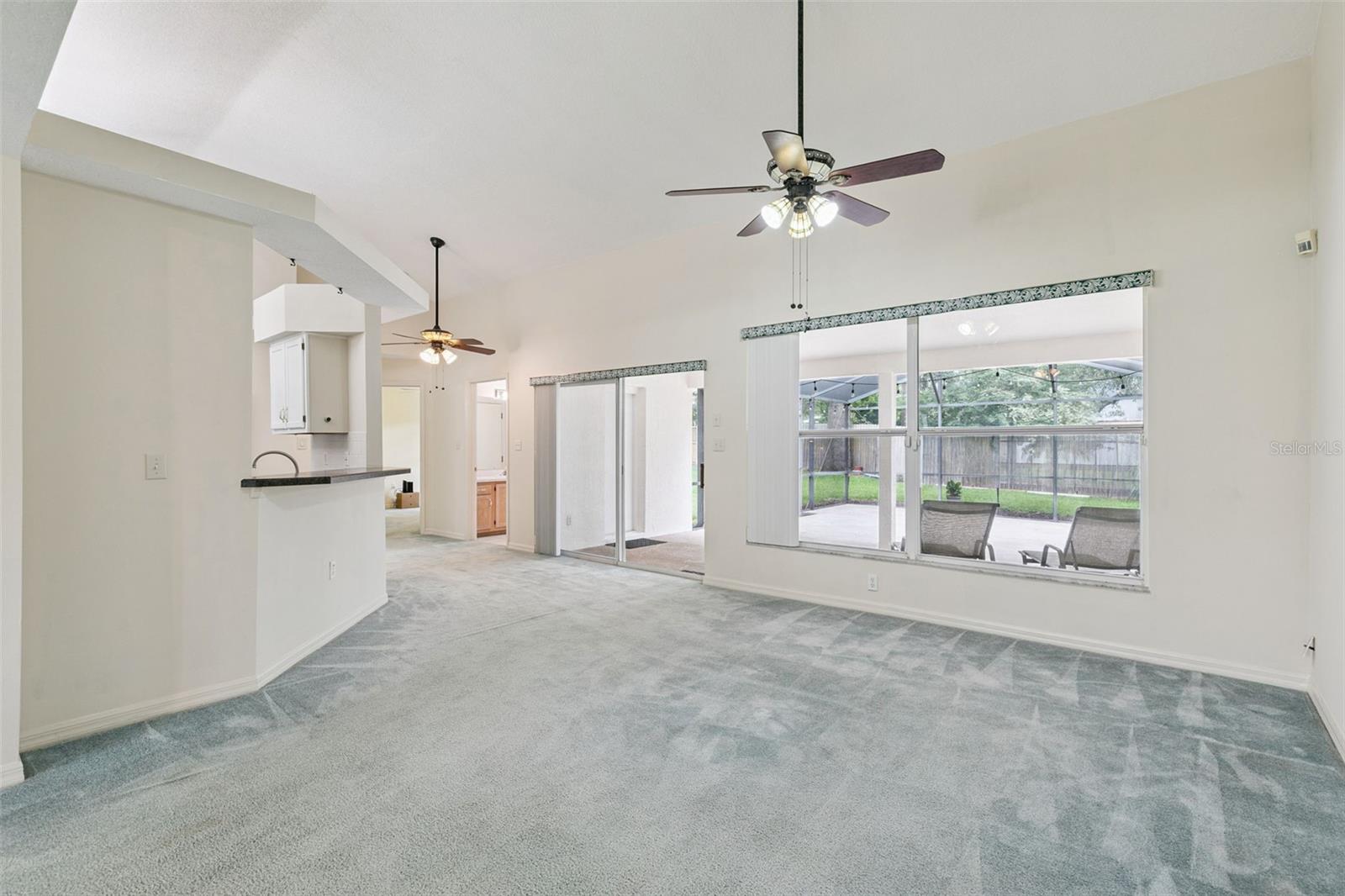 1748 Imperial Palm Dr Property Photo 6