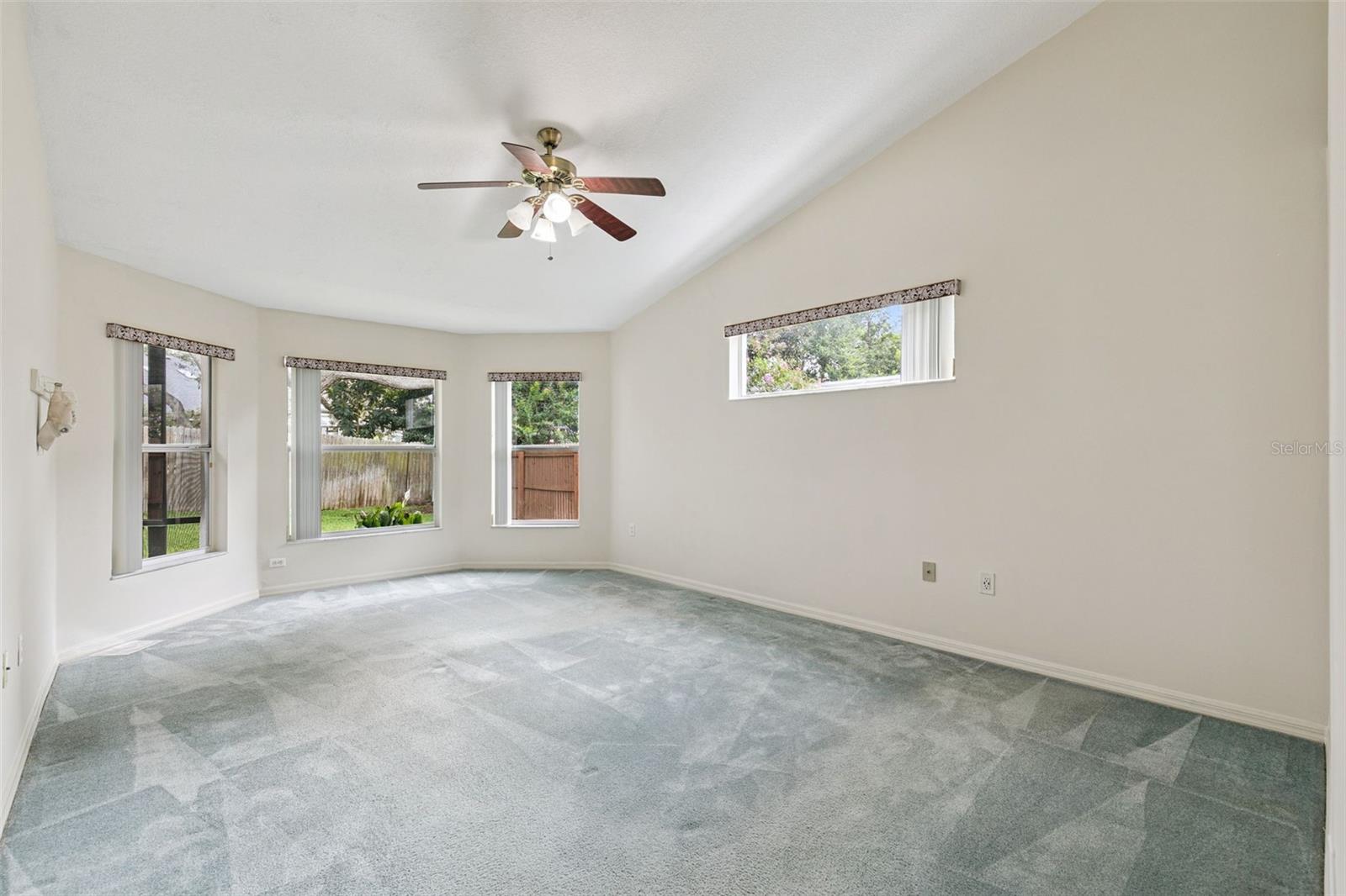 1748 Imperial Palm Dr Property Photo 13