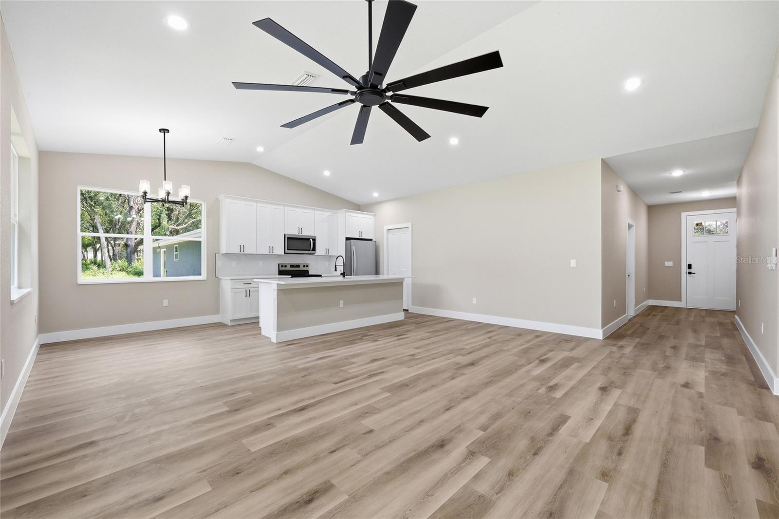 14316 27th Ct Property Photo 7