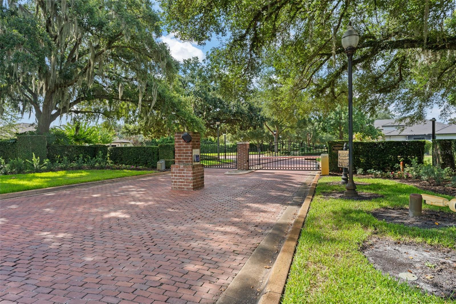 12624 Park Ave Property Photo 5