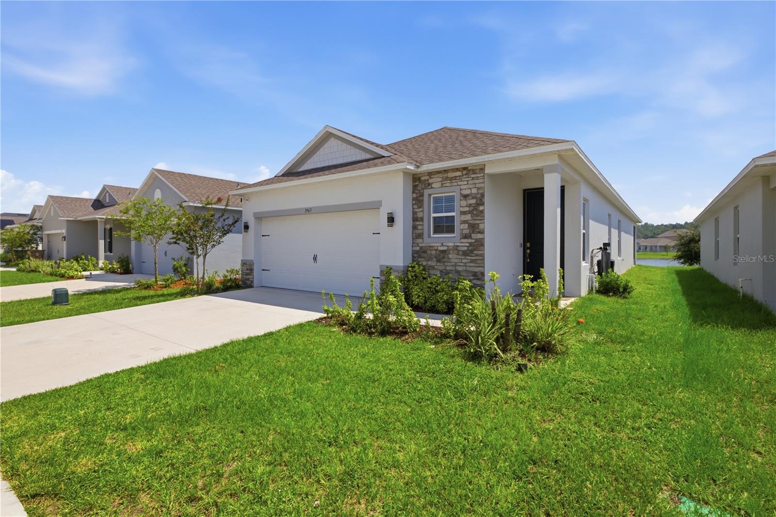 3963 Sagefield Dr Property Photo 4