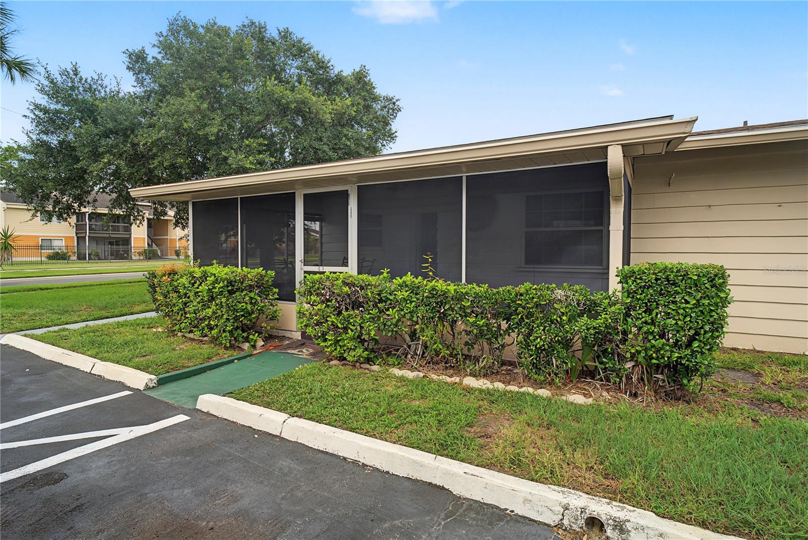 1001 Plantation Dr #c1 Property Photo 3